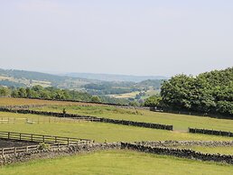 The Peak View Holmfirth