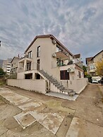 Adriatic Central 2BDR Apartment