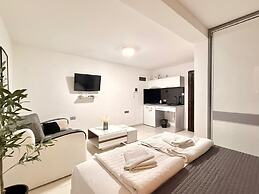 Adriatic Urban Apartments