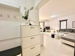 Adriatic Urban Apartments