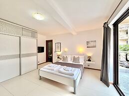 Adriatic Urban Apartments