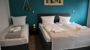 Orca Hotel
