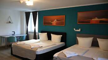 Orca Hotel
