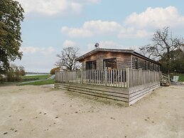 Oak Lodge