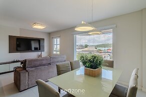 Apt w/ BBQ & View, 130m From Beach Rsd0202