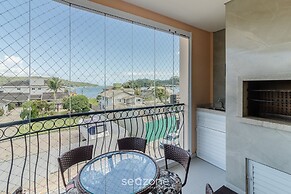 Apt w/ BBQ & View, 130m From Beach Rsd0202