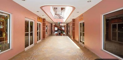 Paradise Suites & Residence