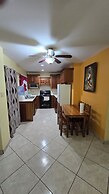 Paradise Apartment and Single Room