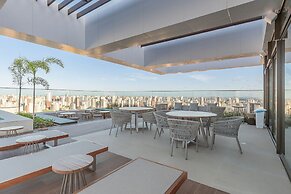 Beach Class Meireles by Carpediem Ocean View