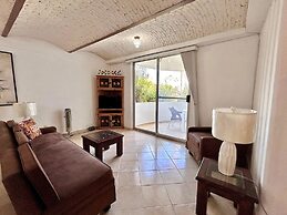 Yatch Apartments