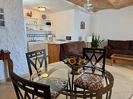 Yatch Apartments