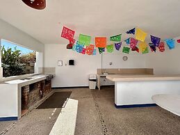 Yatch Apartments