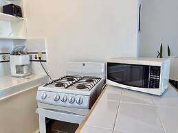 Yatch Apartments