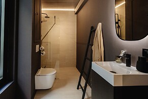 Raibu Antwerp by Stay-C
