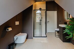 Raibu Antwerp by Stay-C