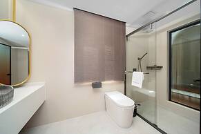Bright Moon Valley Smart Hotel