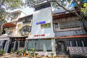 Fabhotel B Town