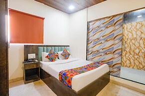 Fabhotel B Town