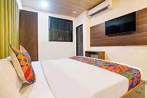 Fabhotel B Town
