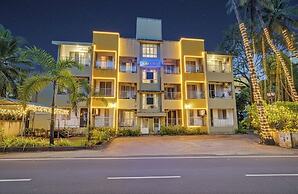 Fabhotel Charvi Reemz