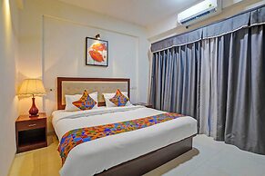 Fabhotel Charvi Reemz