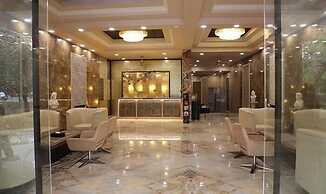 Fabhotel Outstay