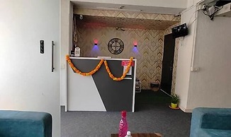 Fabhotel Pristine