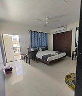 Fabhotel Pristine