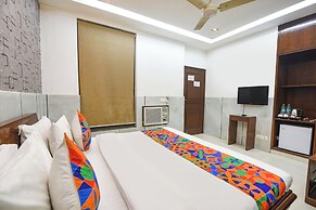 Fabhotel Pooja Residency