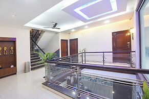 Fabhotel Pooja Residency
