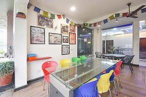 Fabhotel Pooja Residency