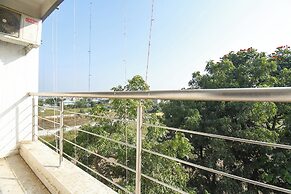 Fabhotel Ramraj Inn