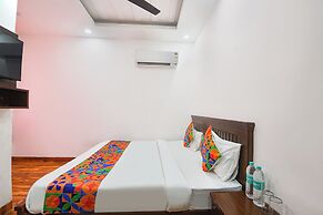 Fabhotel The Dream Inn