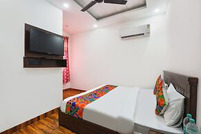 Fabhotel The Dream Inn