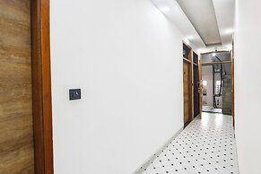 Fabhotel The Dream Inn