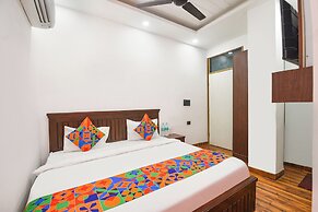 Fabhotel The Dream Inn