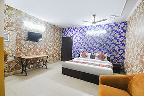 Fabhotel Kalka Residency