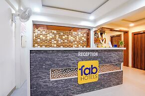 Fabhotel Arsh Executive Inn