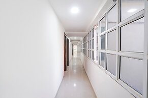 Fabhotel Arsh Executive Inn