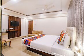 Fabhotel Arsh Executive Inn