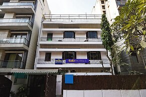 Fabhotel Badal Inn