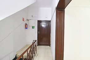 Fabhotel Badal Inn