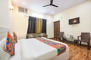 Fabhotel Badal Inn
