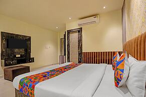 Fabhotel New R Inn