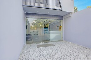 Fabhotel New R Inn
