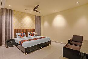 Fabhotel New R Inn