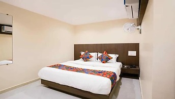 Fabhotel Casa Royal Residency