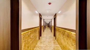 Fabhotel Casa Royal Residency