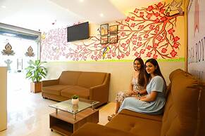 Fabhotel Casa Royal Residency