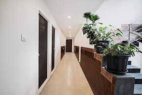 Fabhotel Raayara Bliss